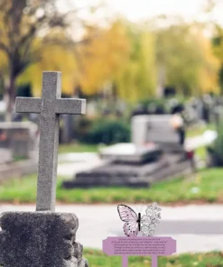 Butterfly Memorial Acrylic Stake Sympathy Tribute Marker, Universal Holiday Waterproof Outdoor Decor, Easy-to-Install Garden Graveside Remembrance Sign, Stake Mount without Electricity