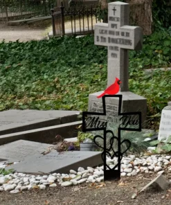 2D Flat A Horizontal Acrylic Cross Tombstone That Requires No Electricity Or Feathers, a Durable Grave Marker for Remembrance, a Sign for a Family'S Lost Garden, And Outdoor Patio Decoration